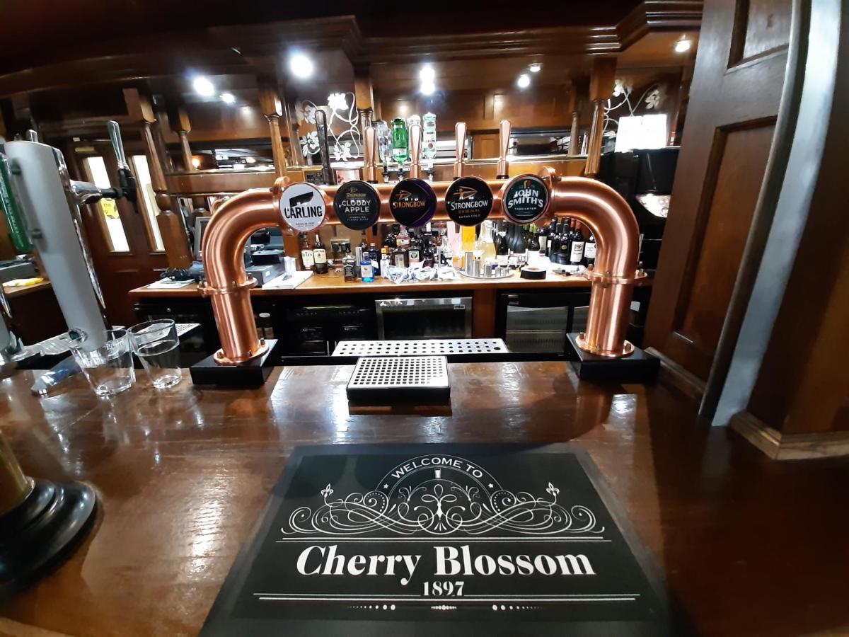 Cherry Blossom Inn Blackpool Esterno foto