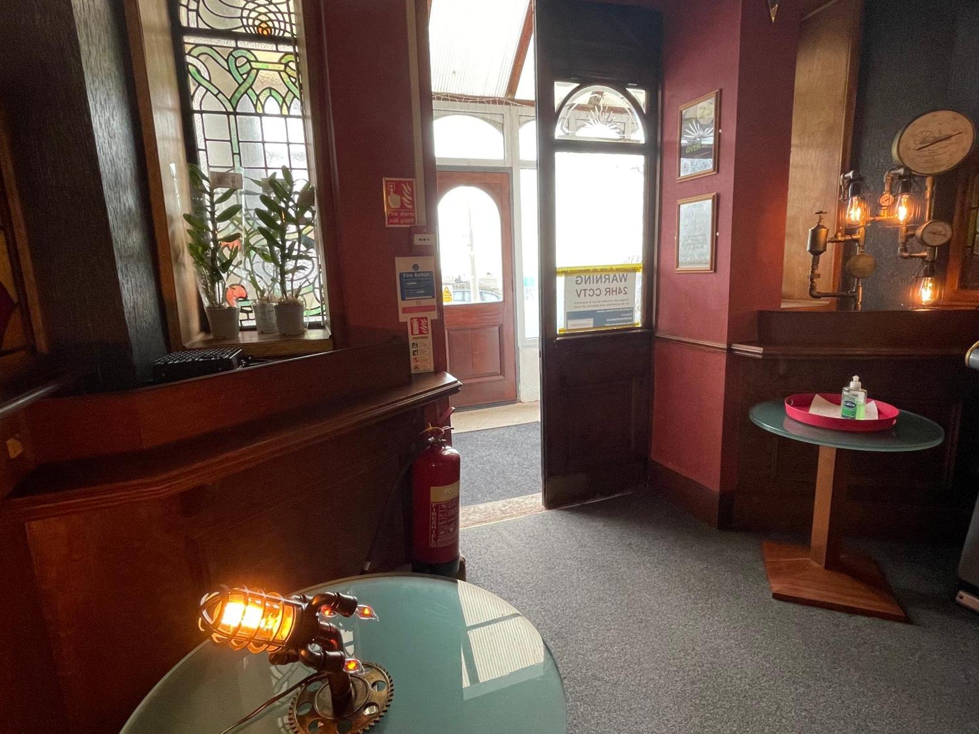 Cherry Blossom Inn Blackpool Esterno foto