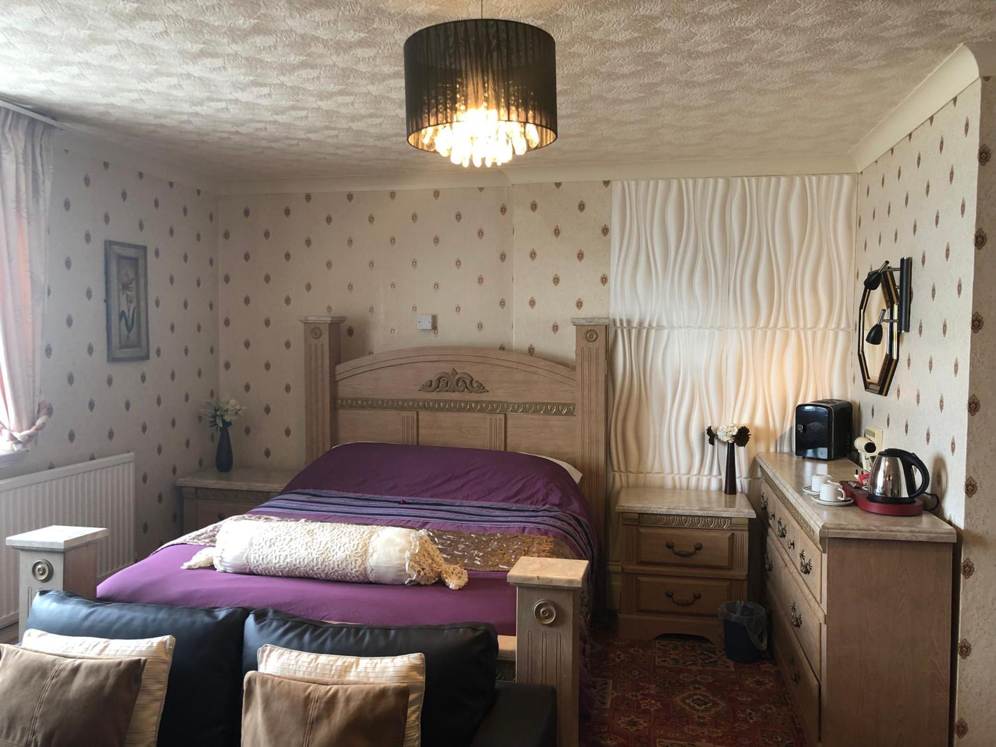 Cherry Blossom Inn Blackpool Esterno foto